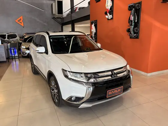 MITSUBISHI OUTLANDER 2.0 16V GASOLINA 4P AUTOMÁTICO MITSUBISHI OUTLANDER 2.0 16V GASOLINA 4P AUTOMÁTICO