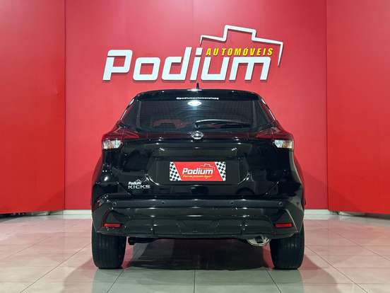 NISSAN-KICKS-2022