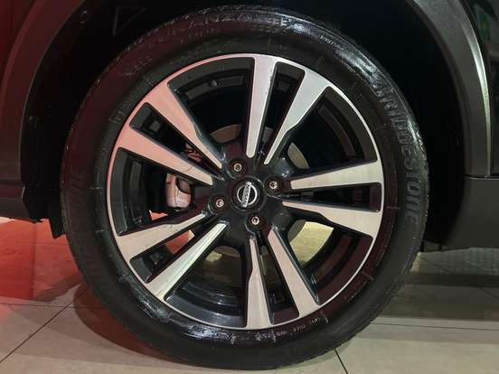NISSAN-KICKS-2022