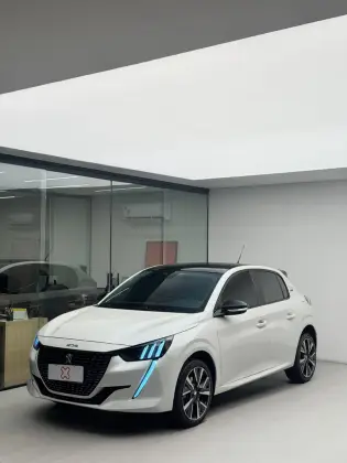 PEUGEOT 208 1.0 TURBO 200 FLEX STYLE CVT