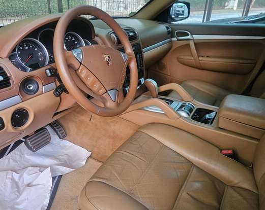 PORSCHE-CAYENNE-2007