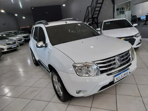 RENAULT DUSTER 2.0 DYNAMIQUE 4X2 16V FLEX 4P AUTOMÁTICO