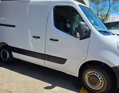 RENAULT MASTER 2.3 FURGÃO L1H1 16V TURBO INTERCOOLER DIESEL 4P MANUAL RENAULT MASTER 2.3 FURGÃO L1H1 16V TURBO INTERCOOLER DIESEL 4P MANUAL