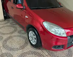 RENAULT SANDERO 1.0 EXPRESSION 16V FLEX 4P MANUAL RENAULT SANDERO 1.0 EXPRESSION 16V FLEX 4P MANUAL
