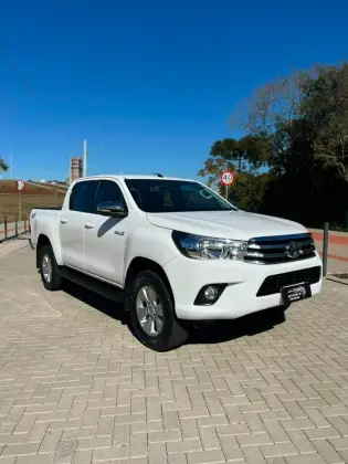 TOYOTA HILUX 2.8 SRV 4X4 CD 16V DIESEL 4P AUTOMÁTICO