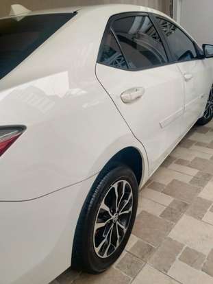 TOYOTA-COROLLA-2019