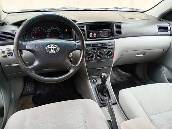 TOYOTA-COROLLA-2003