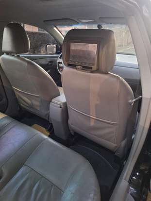 TOYOTA-COROLLA-2010