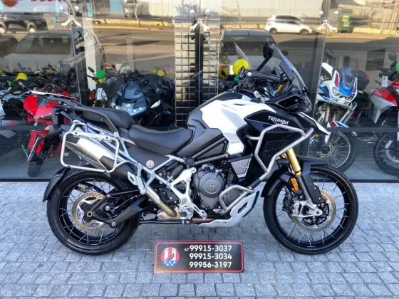 TRIUMPH TIGER 1200 RALLY EXPLORER 