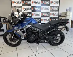 TRIUMPH TIGER 800 XRX TRIUMPH TIGER 800 XRX