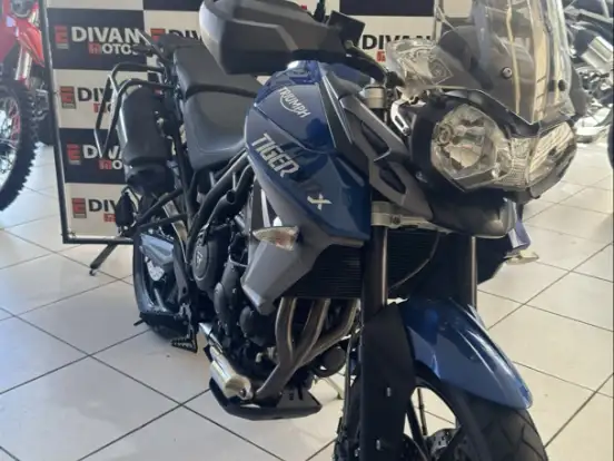 TRIUMPH-TIGER 800 XRX TRIUMPH-TIGER 800 XRX-2016
