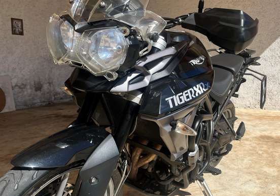 TRIUMPH-TIGER 800 XRX-2015