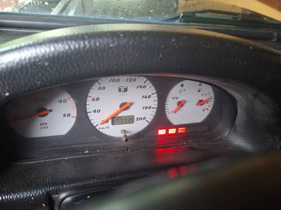 TROLLER T4 2.8 TETO RÍGIDO 12V TURBO INTERCOOLER DIESEL 2P MANUAL