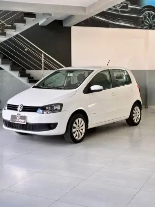 VOLKSWAGEN FOX 1.6 MI 8V FLEX 4P MANUAL VOLKSWAGEN FOX 1.6 MI 8V FLEX 4P MANUAL