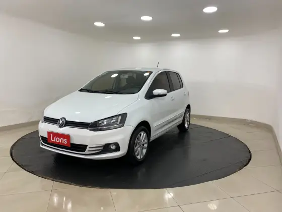 VOLKSWAGEN FOX 1.6 MSI COMFORTLINE 8V FLEX 4P MANUAL VOLKSWAGEN FOX 1.6 MSI COMFORTLINE 8V FLEX 4P MANUAL
