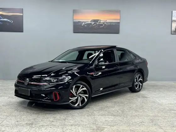 VOLKSWAGEN JETTA 2.0 350 TSI GASOLINA GLI DSG