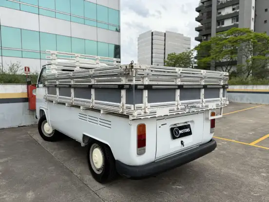 VOLKSWAGEN-KOMBI-1996
