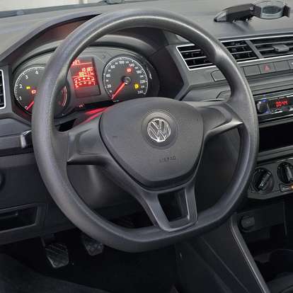 VOLKSWAGEN-SAVEIRO-2023