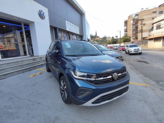 VOLKSWAGEN T-CROSS 1.0 200 TSI TOTAL FLEX COMFORTLINE AUTOMÁTICO
