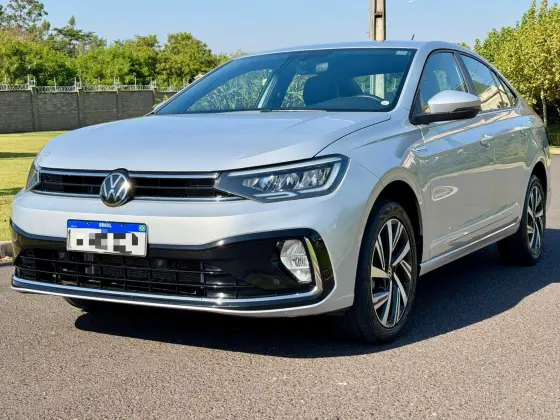 VOLKSWAGEN VIRTUS 1.0 200 TSI HIGHLINE AUTOMÁTICO