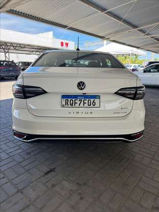 VOLKSWAGEN-VIRTUS-1.0 200 TSI HIGHLINE AUTOMÁTICO VOLKSWAGEN-VIRTUS-2024