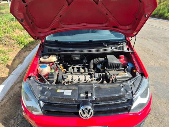 VOLKSWAGEN-CROSSFOX-1.6 MI FLEX 8V 4P AUTOMATIZADO VOLKSWAGEN-CROSSFOX-2013