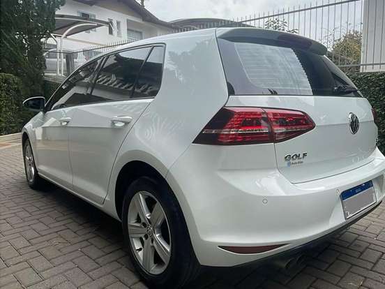 VOLKSWAGEN-GOLF-1.4 TSI HIGHLINE 16V GASOLINA 4P AUTOMÁTICO VOLKSWAGEN-GOLF-2014