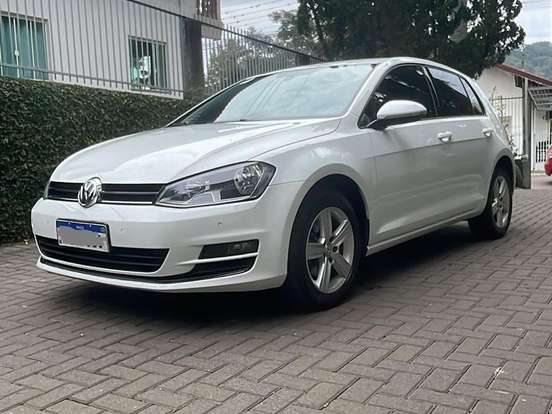 VOLKSWAGEN-GOLF-1.4 TSI HIGHLINE 16V GASOLINA 4P AUTOMÁTICO VOLKSWAGEN-GOLF-2014