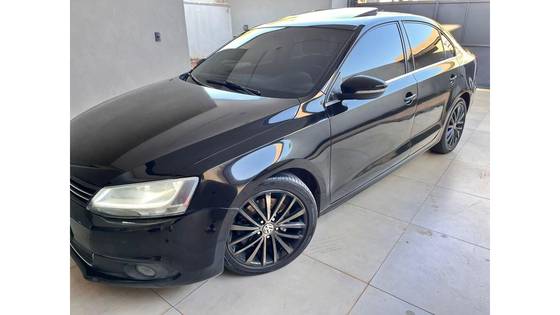 VOLKSWAGEN JETTA 2.0 TSI HIGHLINE 200CV GASOLINA 4P TIPTRONIC
