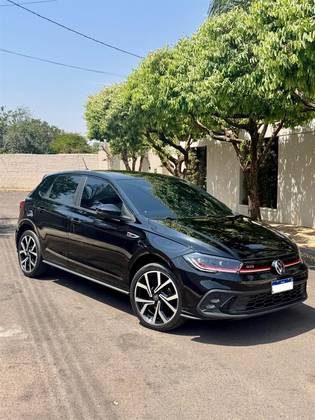 VOLKSWAGEN POLO 1.4 250 TSI GTS AUTOMÁTICO