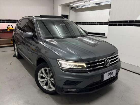 VOLKSWAGEN-TIGUAN-2020