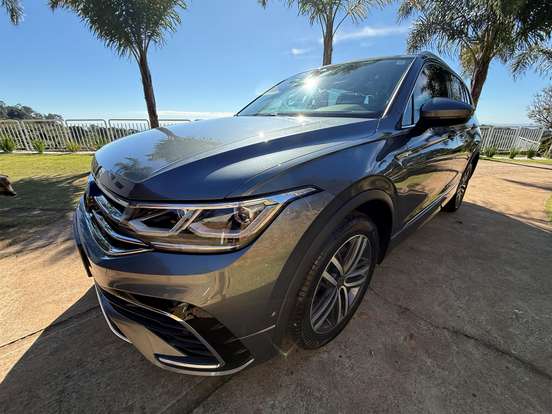 VOLKSWAGEN-TIGUAN-2023