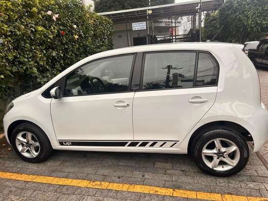 VOLKSWAGEN-UP-1.0 MPI MOVE UP 12V FLEX 4P MANUAL VOLKSWAGEN-UP-2015