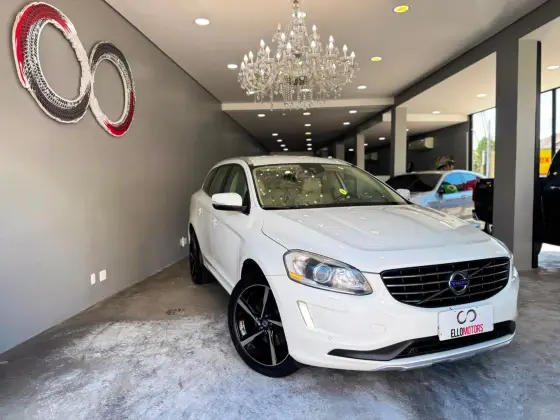 VOLVO XC60 2.0 T5 DYNAMIC FWD TURBO GASOLINA 4P AUTOMÁTICO VOLVO XC60 2.0 T5 DYNAMIC FWD TURBO GASOLINA 4P AUTOMÁTICO
