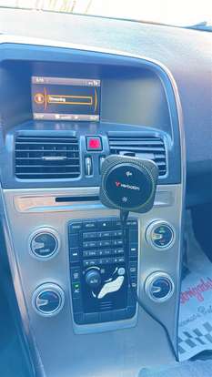 VOLVO-XC60-2012