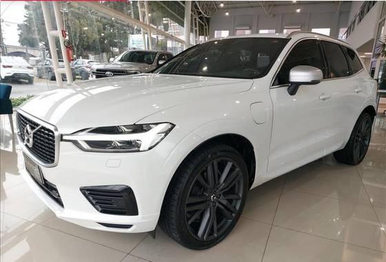 VOLVO XC60 2.0 T8 HYBRID R-DESIGN AWD GEARTRONIC
