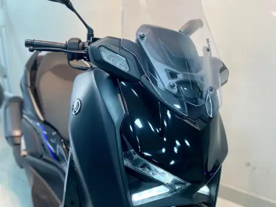 YAMAHA-XMAX 300 CONNECTED ABS YAMAHA-XMAX 300 CONNECTED ABS-2025
