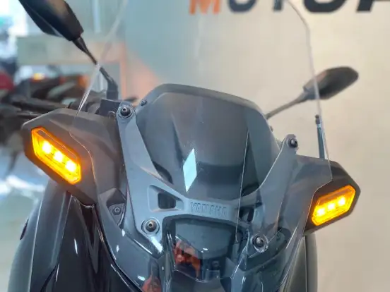 YAMAHA-XMAX 300 CONNECTED ABS YAMAHA-XMAX 300 CONNECTED ABS-2025