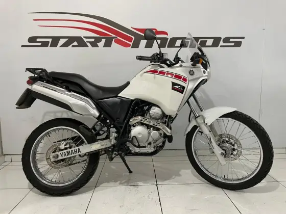 YAMAHA XTZ 250 TÉNÉRÉ 