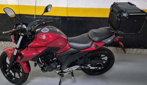 YAMAHA FZ25 FAZER CONNECTED ABS 