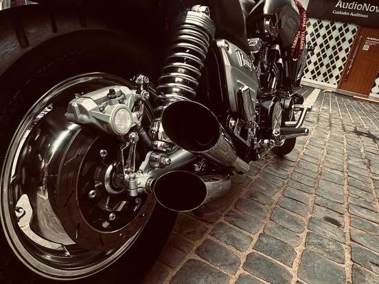 YAMAHA-V MAX 1200 YAMAHA-V MAX 1200-1992