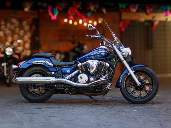 YAMAHA XVS950A MIDNIGHT STAR 