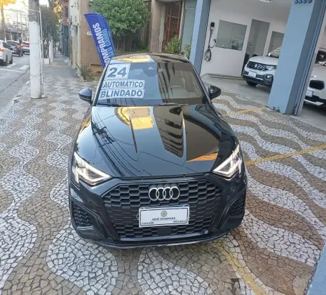 AUDI A3 2.0 40 TFSI MHEV SEDAN PERFORMANCE BLACK S-TRONIC AUDI A3 2.0 40 TFSI MHEV SEDAN PERFORMANCE BLACK S-TRONIC