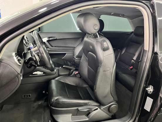 AUDI-A3-2010