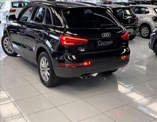 AUDI-Q3-2017