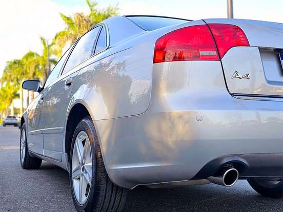 AUDI-A4-3.0 LIMOUSINE V6 30V GASOLINA 4P MULTITRONIC AUDI-A4-2005