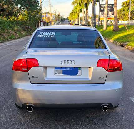 AUDI-A4-2005