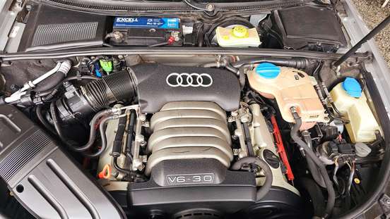 AUDI-A4-2005