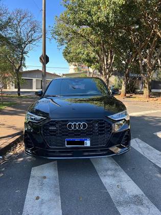 AUDI Q3 2.0 40 TFSI GASOLINA SPORTBACK PERFORMANCE BLACK QUATTRO TIPTRONIC
