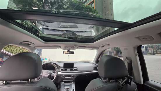 AUDI-Q5-2019